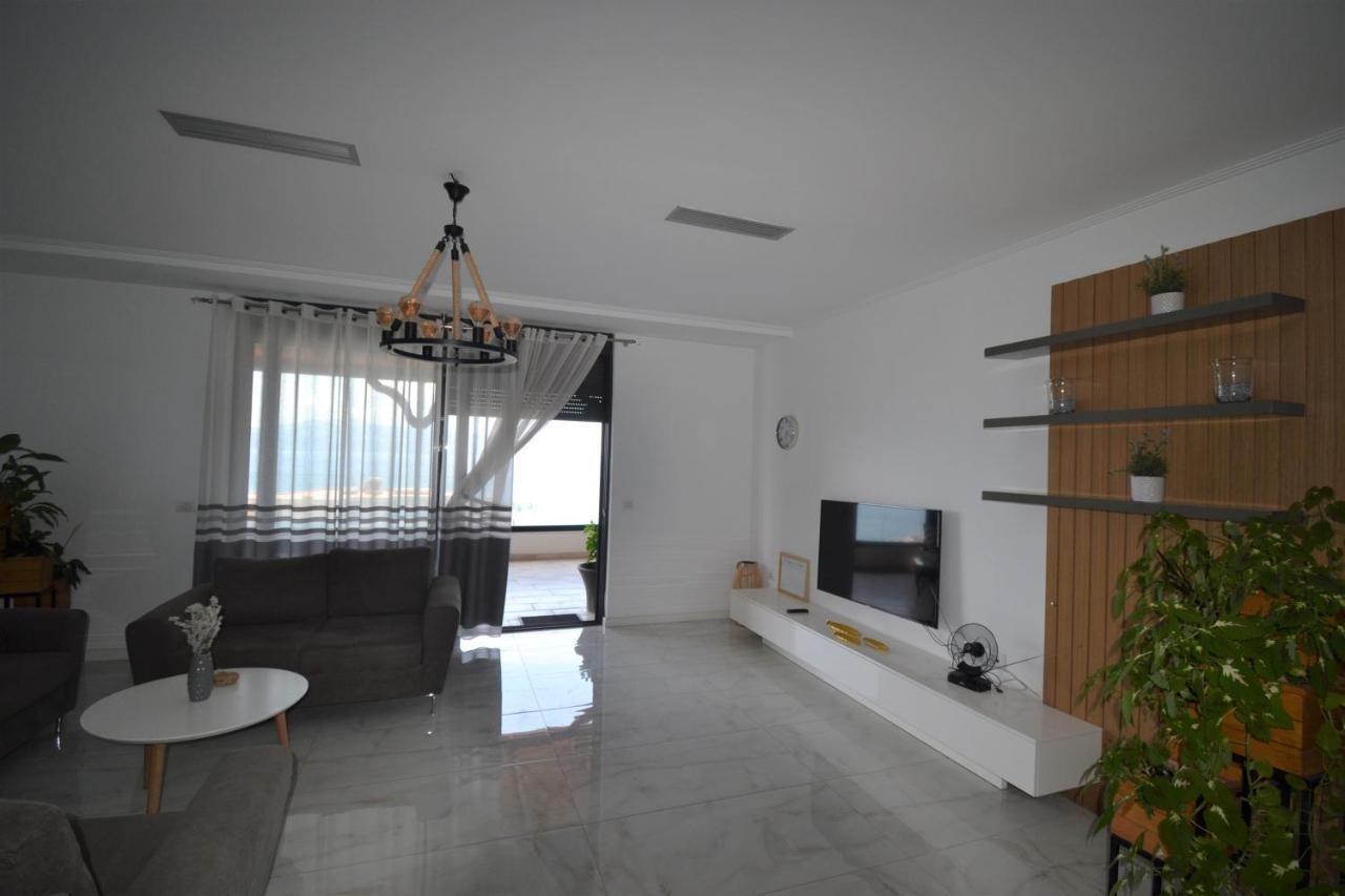 Luxury Penthouse B&E Appartement Sarandë Buitenkant foto