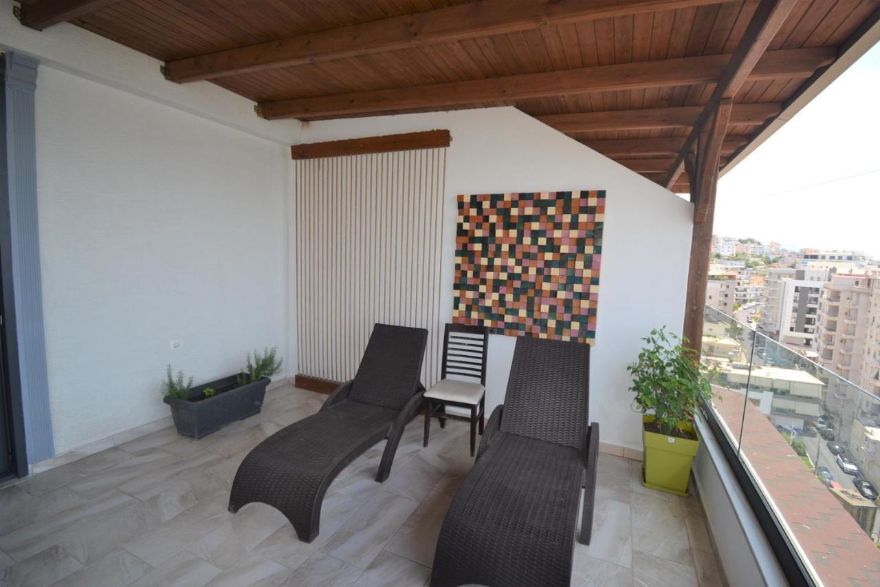 Luxury Penthouse B&E Appartement Sarandë Buitenkant foto